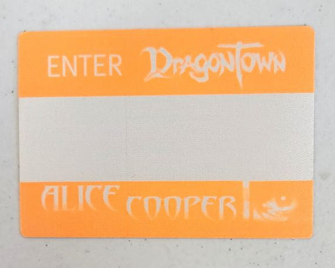 Alice Cooper Enter Dragontown Tour 2002 Backstage Pass Orange OTTO